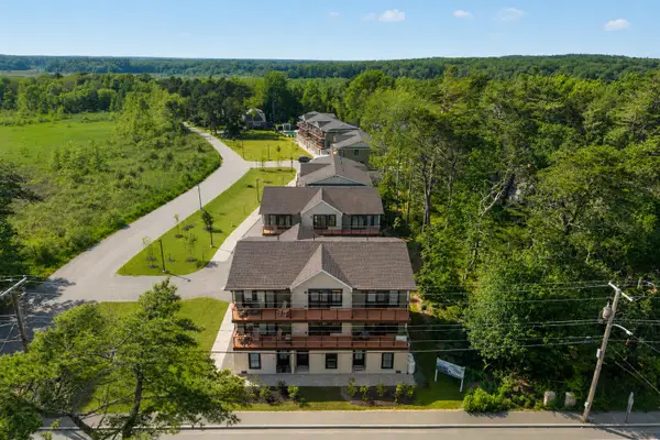 24 Salt Point Drive #24, Old Orchard Beach, ME 04064