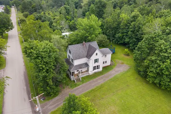 59 Park Street, Dexter, ME 04930