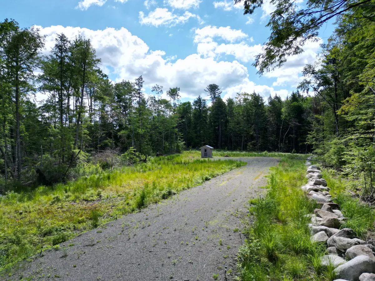 7 Flanders Drive, Lincoln, ME 04457 - #1