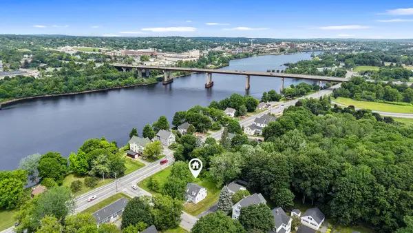 8 Grove Street, Brewer, ME 04412