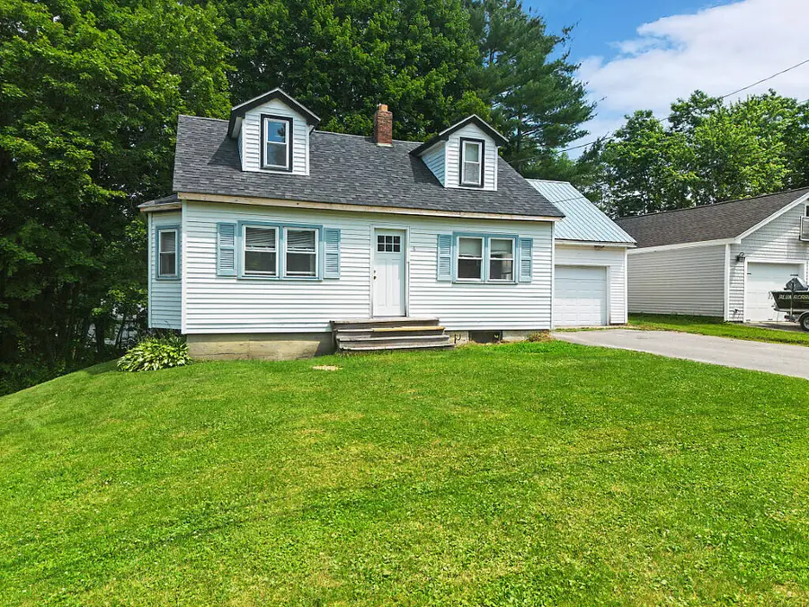 6 Stuart Street, Winslow, ME 04901 - #3