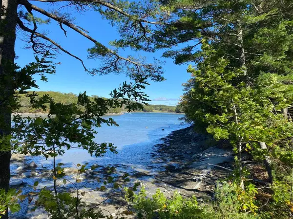 63-2 Ardan Road, Boothbay, ME 04537