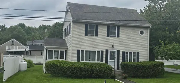 11 Surf Avenue, York, ME 03909