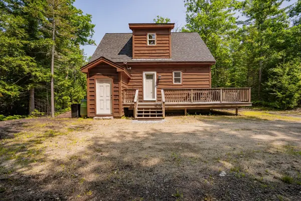 19 River Glen Road, Bethel, ME 04217