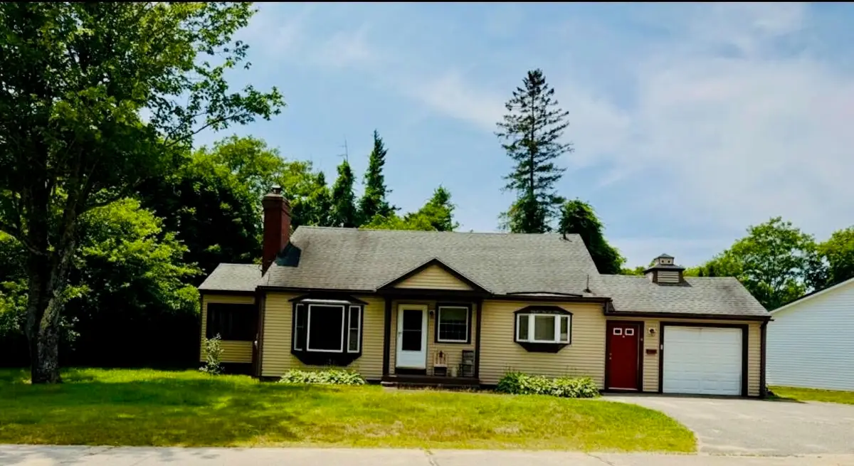 14 Howard Street, Mexico, ME 04257 - #1
