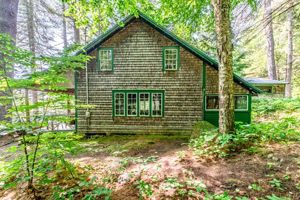 28 Pine Tree Road, Waterford, ME 04088