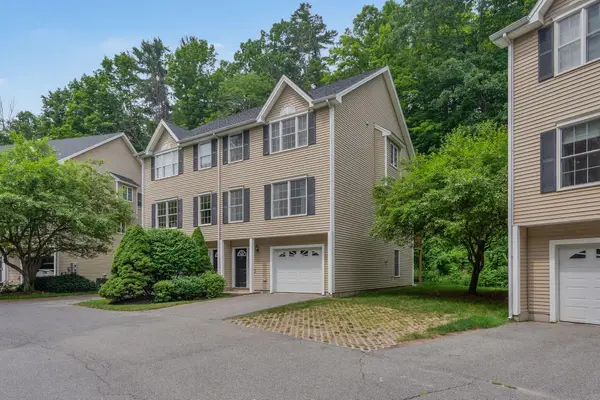 16 Woodside Drive #4, Gorham, ME 04038