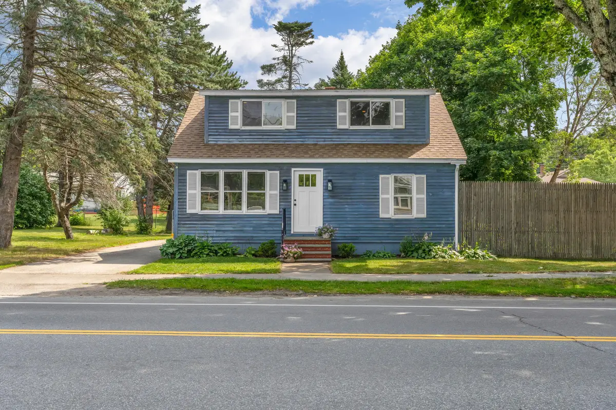 385 Essex Street, Bangor, ME 04401 - #1
