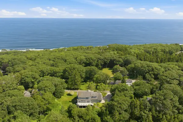 20 Beacon Lane, Cape Elizabeth, ME 04107