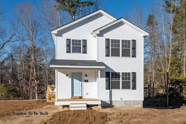 7 Jakubs Way, Kennebunk, ME 04043