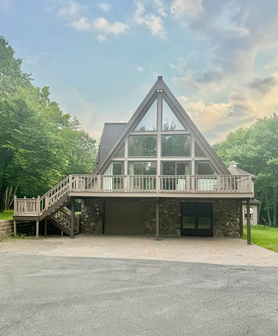 415 11th Avenue, Madawaska, ME 04756 - #3