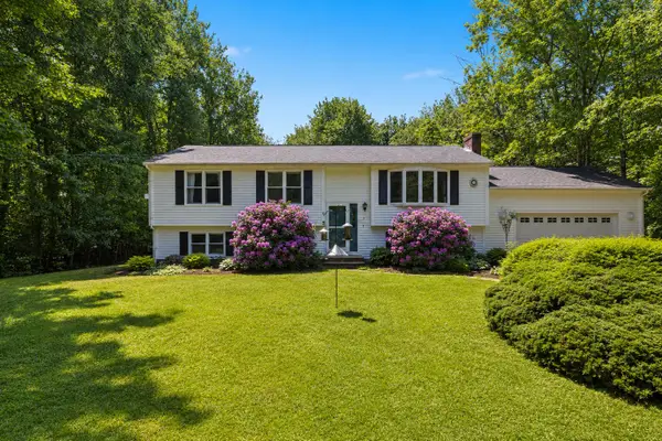 4 Jesse Circle, Sanford, ME 04073