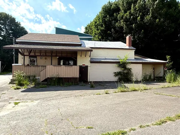 15 Veteran Court, Waterville, ME 04901