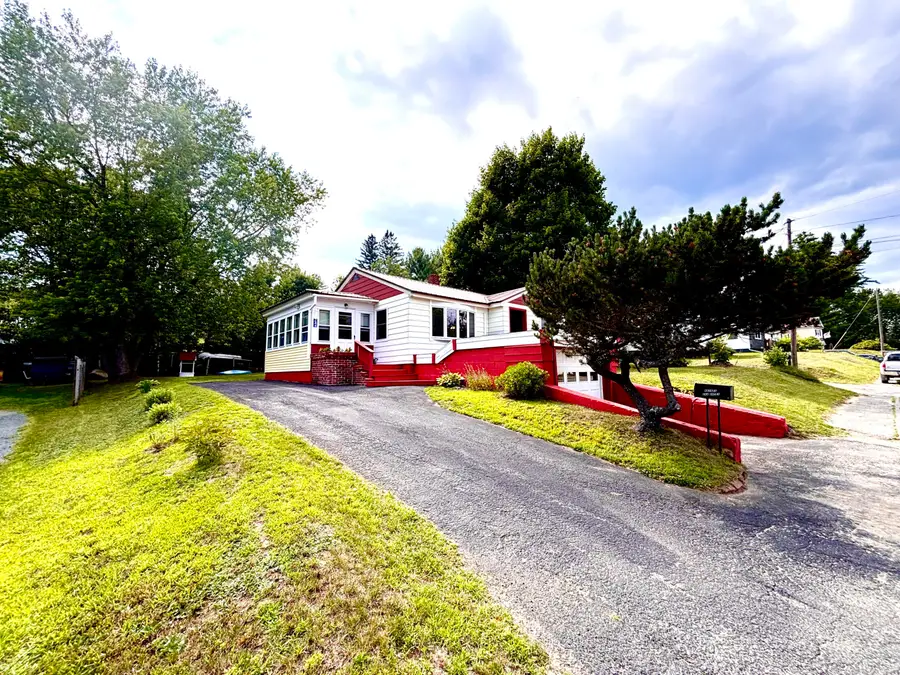 244 Bates Street, Millinocket, ME 04462 - #2