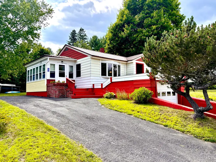 244 Bates Street, Millinocket, ME 04462 - #3
