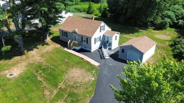 26 Clay Road, Gorham, ME 04038