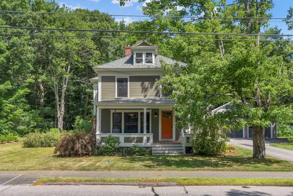 35 Longfellow Avenue, Brunswick, ME 04011