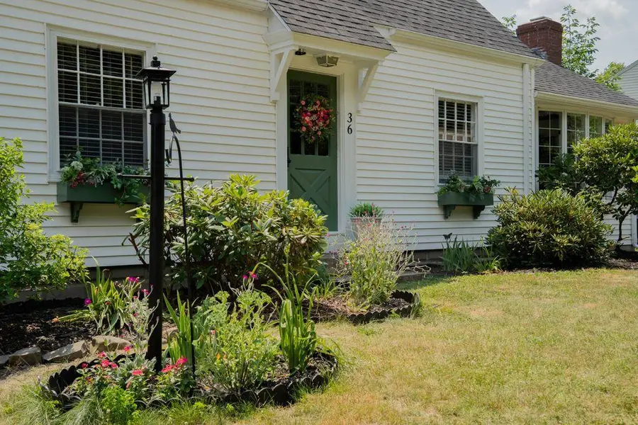36 Narragansett Street, Gorham, ME 04038 - #2