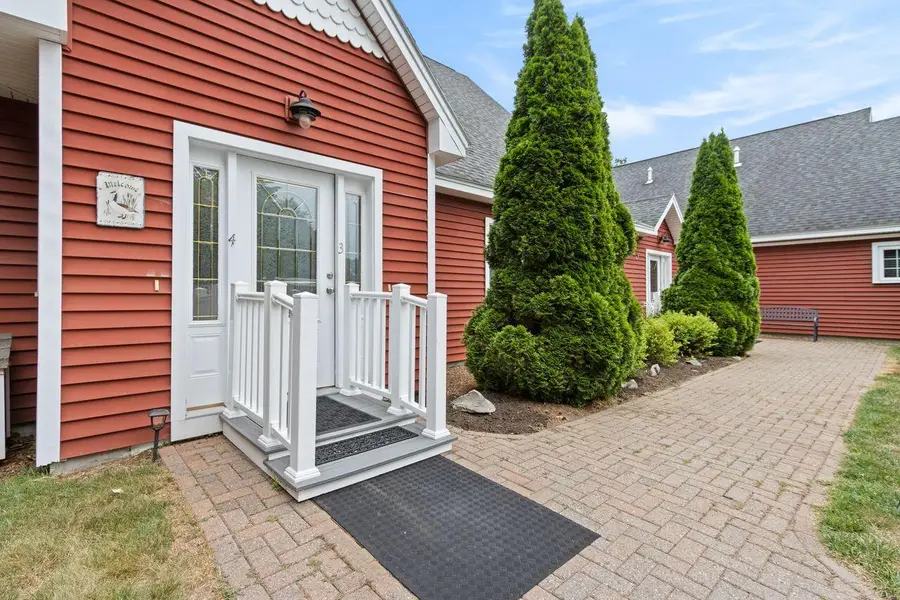 330 Main Street #4, Cumberland, ME 04021 - #3