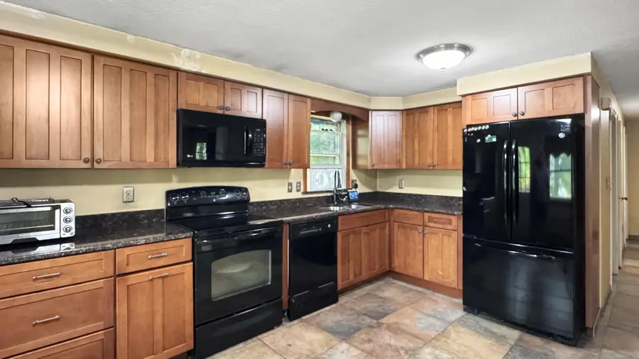 16 Pierce Avenue, Sanford, ME 04073 - #2