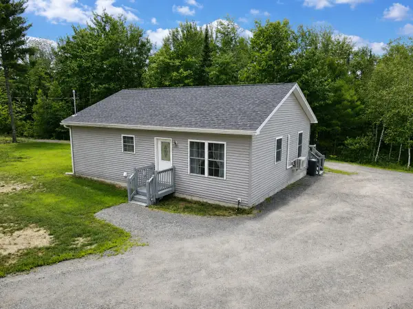 4360 Bennoch Road, Alton, ME 04468