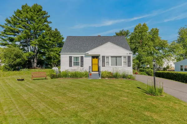 147 Rowe Avenue, Portland, ME 04102