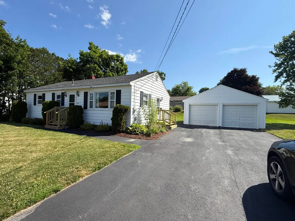8 Broadlawn Drive, Brewer, ME 04412 - #1