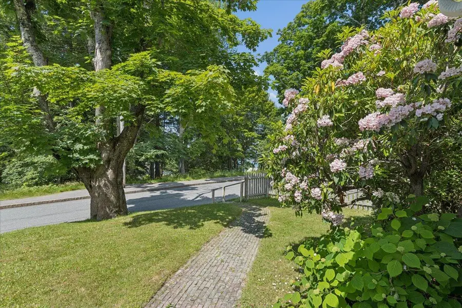23 Manchester Road, Northeast Harbor, ME 04662 - #3