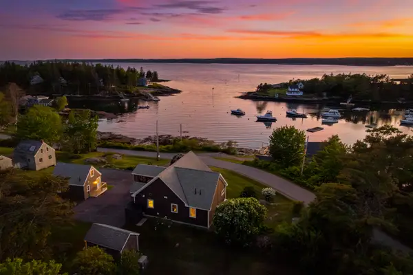 26 Pratt's Island Road, Southport, ME 04576