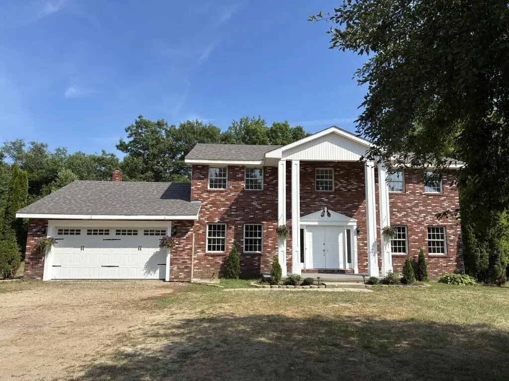 24 River Road, Lewiston, ME 04240 - #1