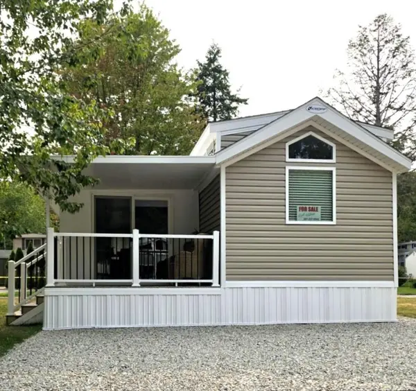 27 Go Camping Way #237, Old Orchard Beach, ME 04064
