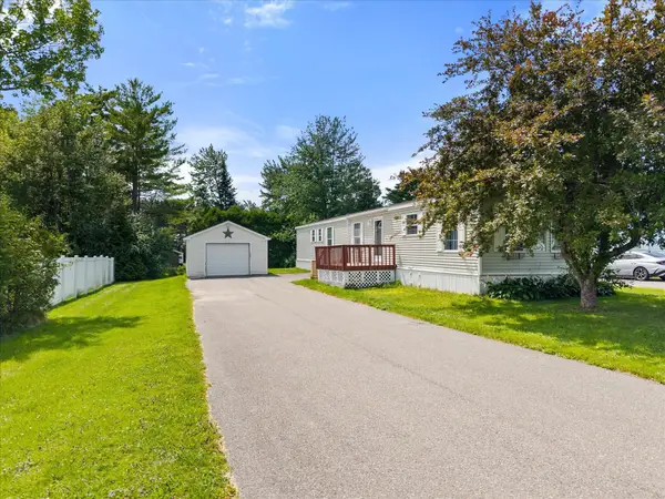 11 E Street, Bangor, ME 04401