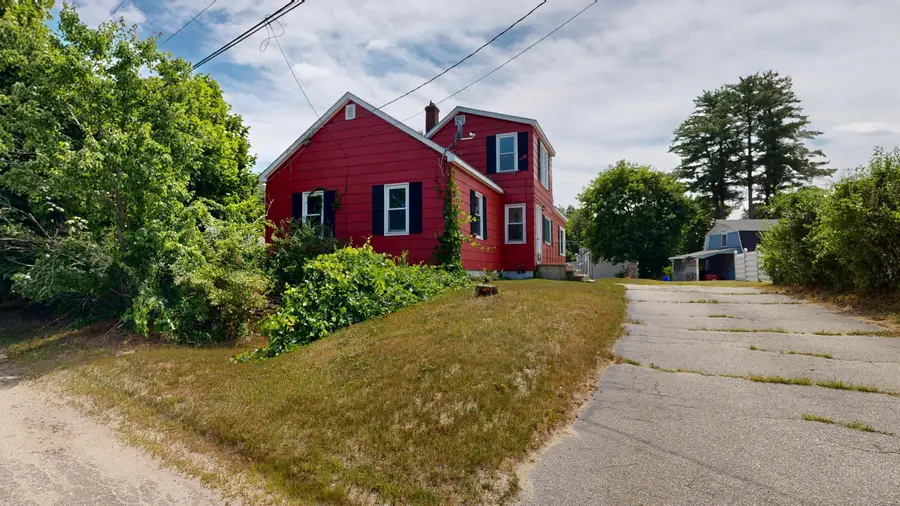 15 W Waterman Road, Auburn, ME 04210 - #2