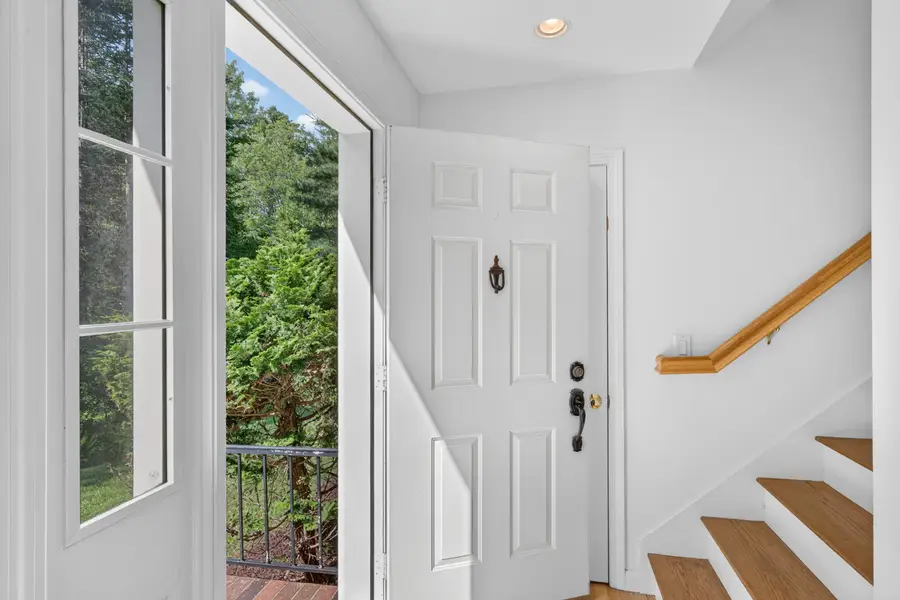 100 Mistic Avenue, Rockport, ME 04856 - #3
