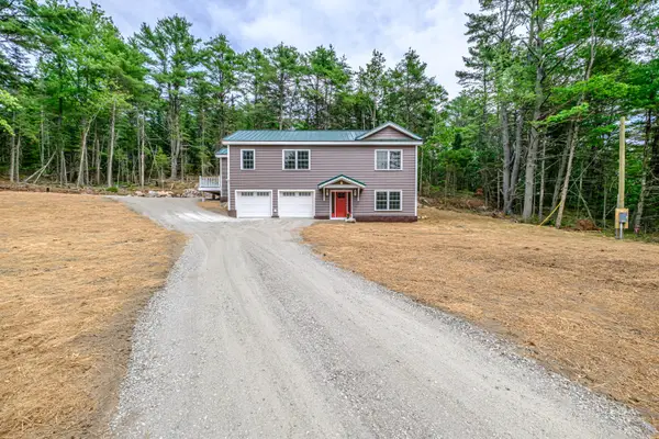 59 Old Dresden Road, Wiscasset, ME 04578