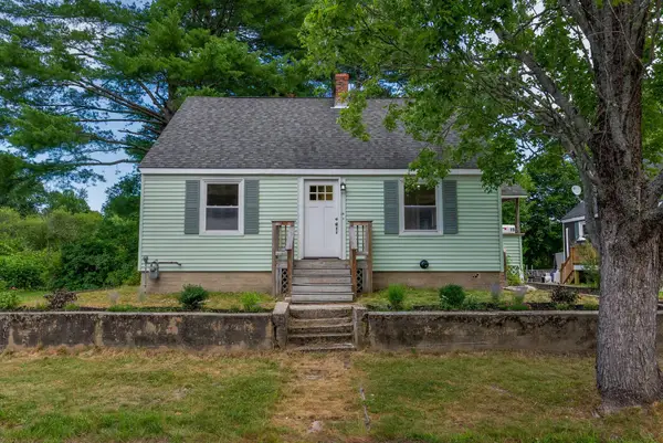 19 Fairlawn Avenue, Westbrook, ME 04092