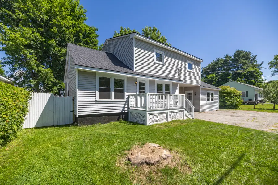 27 Flanders Street, Auburn, ME 04210 - #3