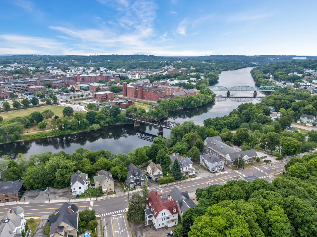 250 Main Street, Auburn, ME 04210 - #1