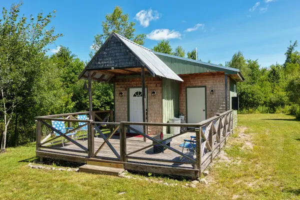 1212 Long Ridge Road, Burlington, ME 04417