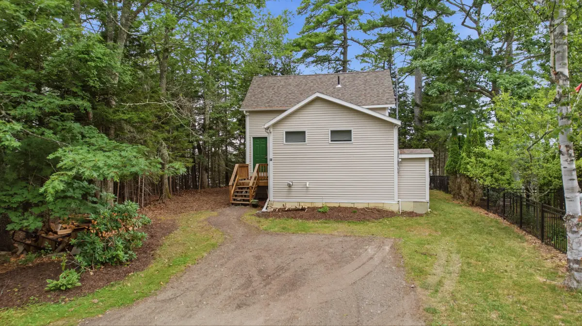 91 Shore Drive, Freeport, ME 04032 - #1