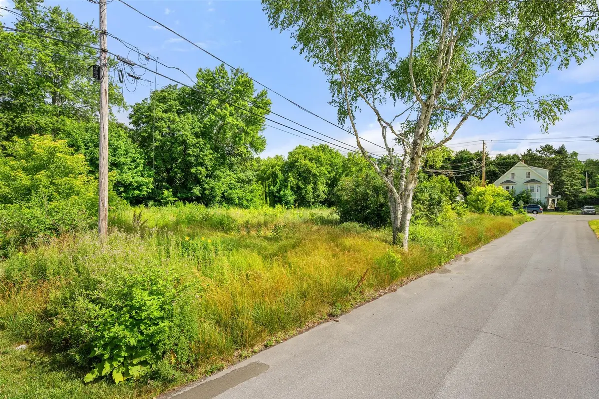 15 Bond Street, Bangor, ME 04401 - #1