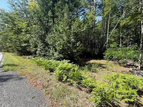 377 Front Ridge Road, Penobscot, ME 04476