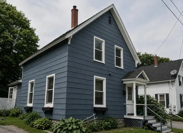 10 Frederick Street, Rockland, ME 04841