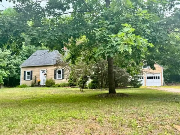 719 Hallowell Road, Durham, ME 04222