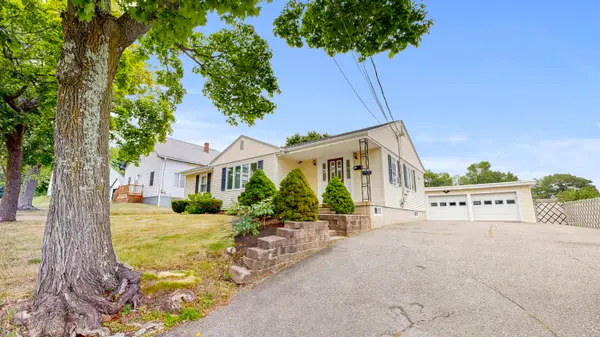 9 Scribner Boulevard, Lewiston, ME 04240