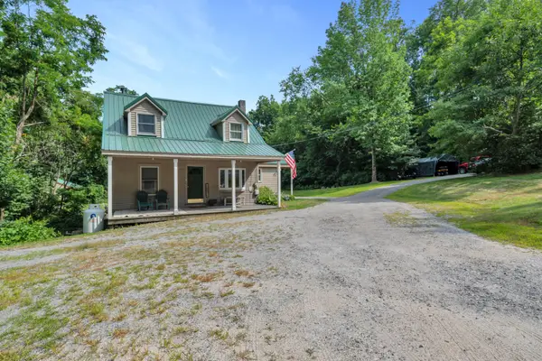 148 Lake House Road, Naples, ME 04055