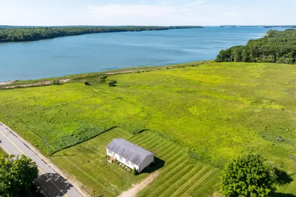 484 Woodside Road, Brunswick, ME 04011