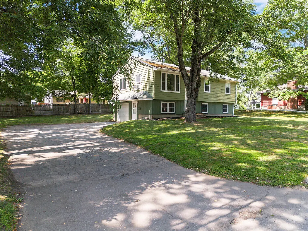 10 East Avenue, Lisbon, ME 04252 - #1