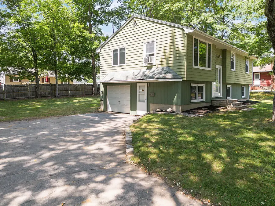 10 East Avenue, Lisbon, ME 04252 - #2