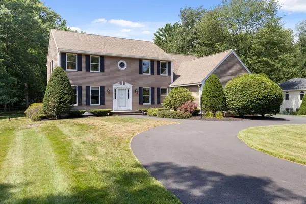 28 Scrimshaw Lane, Saco, ME 04072